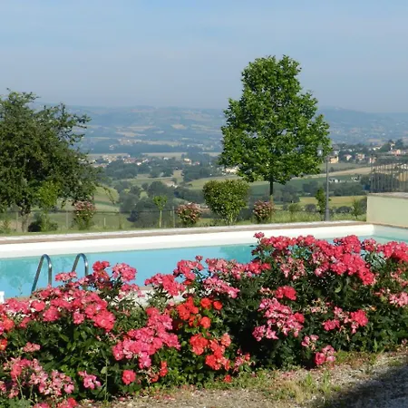 Apartament Via F.lli Cairoli 3 *
