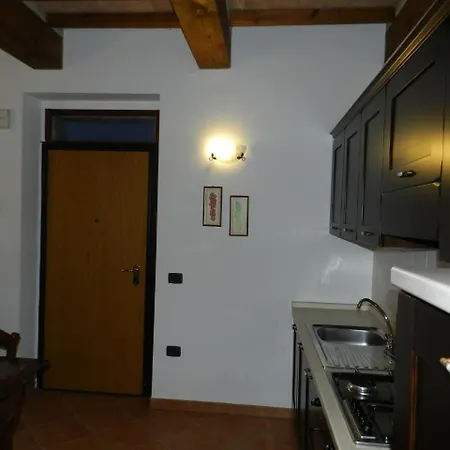 Via F.lli Cairoli 3 * Collazzone